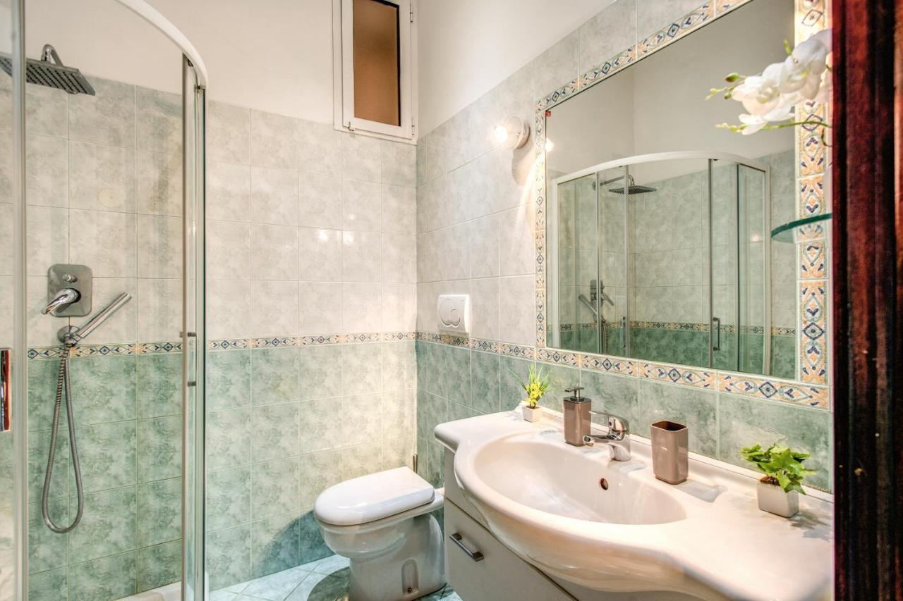 Fresh House Cavour Apartment Roma Ngoại thất bức ảnh